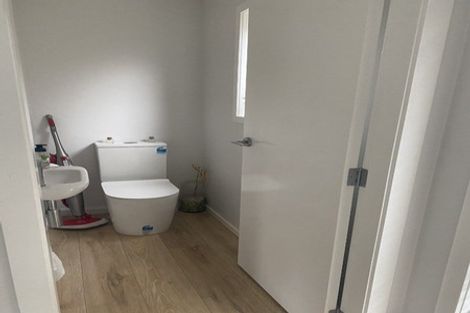 Photo of property in 6a Huia Street, Tawa, Wellington, 5028