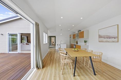 Photo of property in 47 Stapletons Road, Richmond, Christchurch, 8013