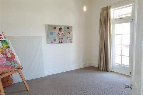 Photo of property in 9 Perrin Place, Kelvin Grove, Palmerston North, 4414