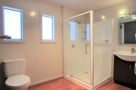 Photo of property in 1/21 Watea Road, Torbay, Auckland, 0630