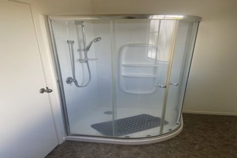 Photo of property in 2a Calder Place, Feilding, 4702