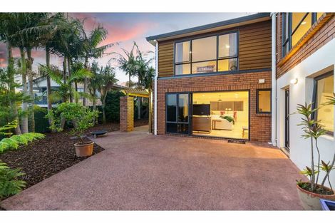 Photo of property in 16 San Lorenzo Rise, Henderson, Auckland, 0612