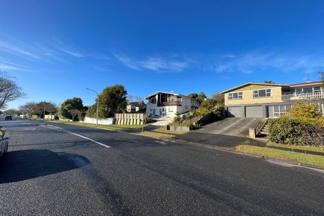 Photo of property in 81 Aberdeen Drive, Dinsdale, Hamilton, 3204