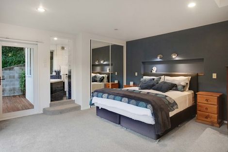 Photo of property in 23 Pinewood Grove, Botany Downs, Auckland, 2010