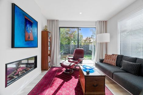 Photo of property in 165 Matsons Avenue, Papanui, Christchurch, 8053