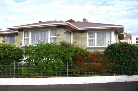 Photo of property in 16 Pencarrow Street, Caversham, Dunedin, 9012