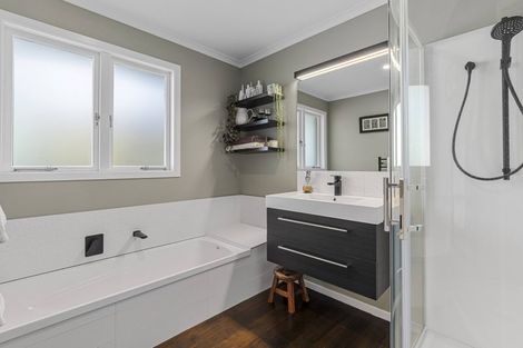 Photo of property in 171 Edgecumbe Road, Tauranga South, Tauranga, 3112