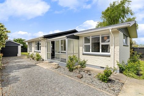 Photo of property in 38 Kinley Street, Rangiora, 7400