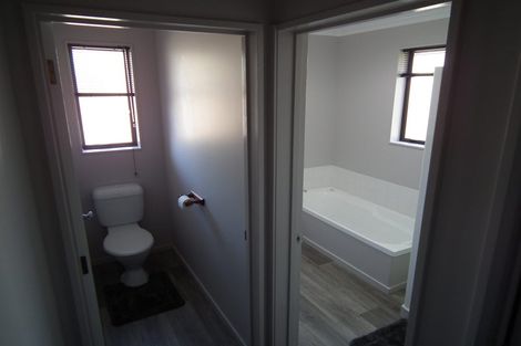 Photo of property in 34 Farnborough Drive, Nawton, Hamilton, 3200