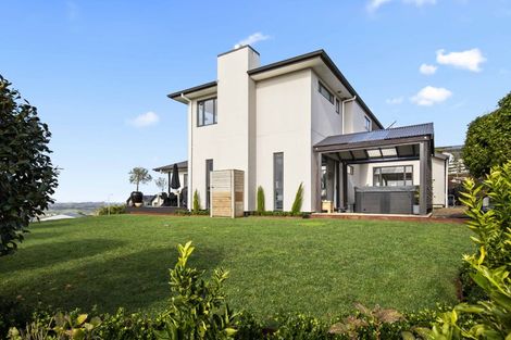 Photo of property in 10 Flynn Road, Pukekohe, 2120