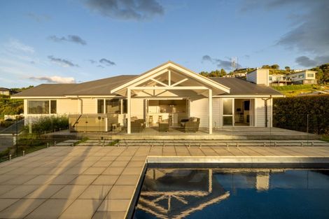Photo of property in 49a Oceana Drive, Welcome Bay, Tauranga, 3175