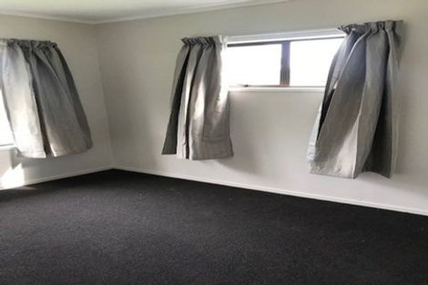 Photo of property in 43 Gilbass Avenue, Hamilton Lake, Hamilton, 3204