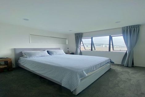 Photo of property in 3/28 Lavelle Road, Henderson, Auckland, 0612