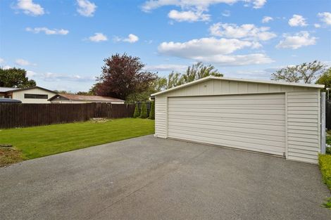 Photo of property in 78 Farquhars Road, Redwood, Christchurch, 8051