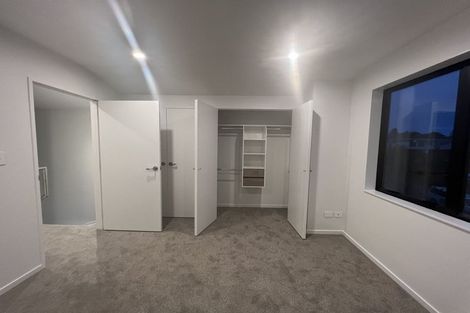 Photo of property in 1/82 Rosewarne Crescent, Glendene, Auckland, 0602