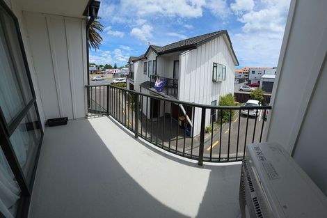 Photo of property in 4/51 Maclean Street, Paraparaumu Beach, Paraparaumu, 5032