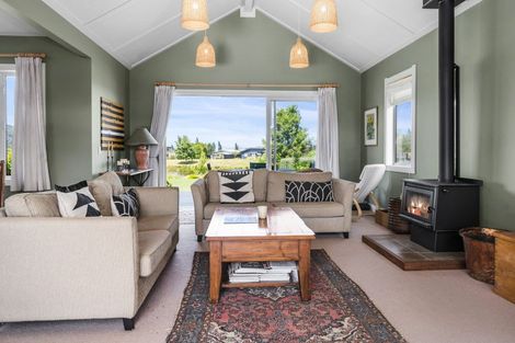 Photo of property in 9 Pukeko Way, Kinloch, Taupo, 3377