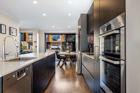 Photo of property in 3 Seafarer Crescent, Stanmore Bay, Whangaparaoa, 0932