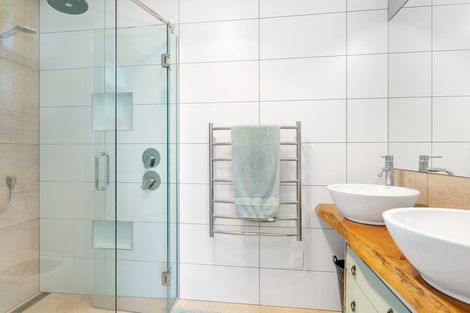 Photo of property in 158 Williams Street, Cambridge, 3434