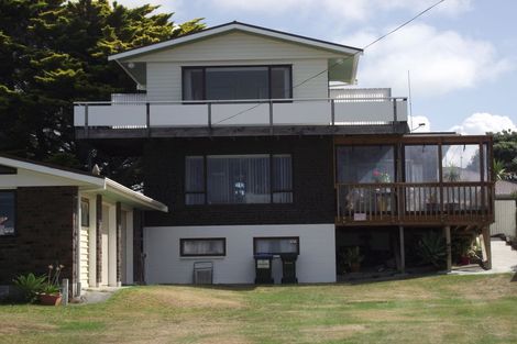 Photo of property in 6 Shaw Road, Waihi Beach, 3611