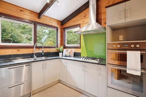 Photo of property in 44 Grand Vue Road, Kawaha Point, Rotorua, 3010