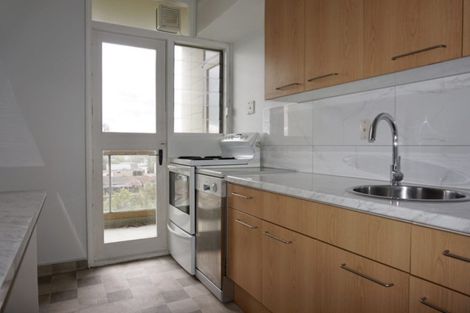 Photo of property in Garlinge Apartments, 14 Rhodes Street, Merivale, Christchurch, 8014