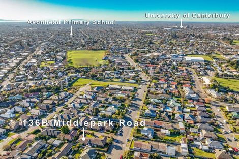 Photo of property in 2/136 Middlepark Road, Sockburn, Christchurch, 8042