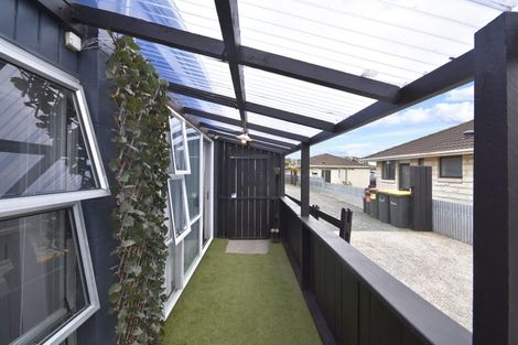 Photo of property in 56 Cutten Street, South Dunedin, Dunedin, 9012