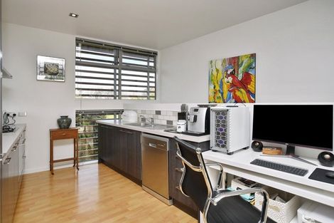 Photo of property in 2 Meredith Street, Addington, Christchurch, 8024