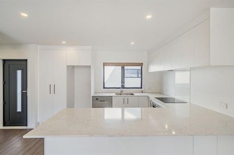 Photo of property in 8/104 Martin Street, Wallaceville, Upper Hutt, 5018