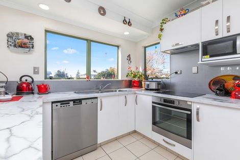 Photo of property in 44a Percy Road, Papamoa Beach, Papamoa, 3118