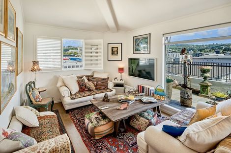 Photo of property in Tennyson Apartments, 4/25 Tennyson Street, Te Aro, Wellington, 6011