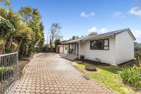 Photo of property in 2/391 West Coast Road, Glen Eden, Auckland, 0602