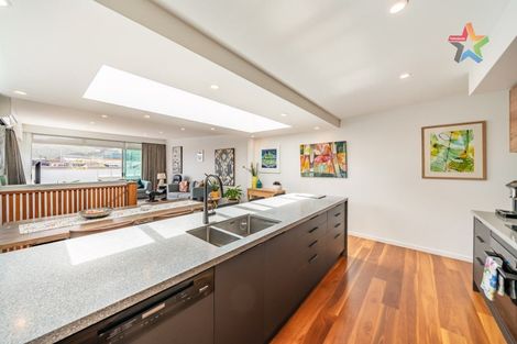 Photo of property in 6a Nelson Street, Petone, Lower Hutt, 5012