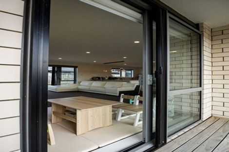 Photo of property in 30 Ruru Street, Cambridge, 3434