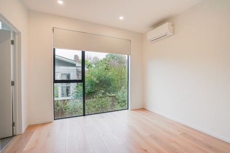 Photo of property in 2/14 Ayr Road, Pakuranga, Auckland, 2010