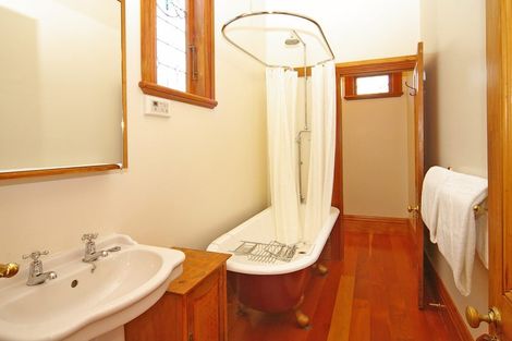 Photo of property in 28 Wilson Street, Newtown, Wellington, 6021