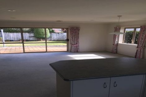 Photo of property in 5 Greenwich Place, Rototuna, Hamilton, 3210