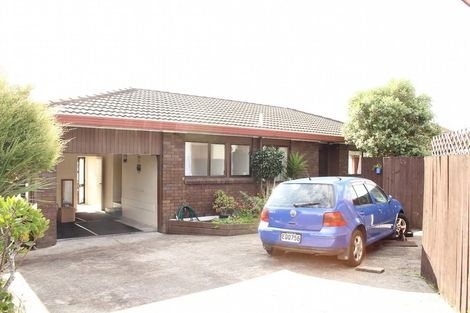 Photo of property in 2/79 Aberfeldy Avenue, Highland Park, Auckland, 2010