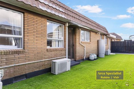 Photo of property in 2/94 Lynwood Road, New Lynn, Auckland, 0600