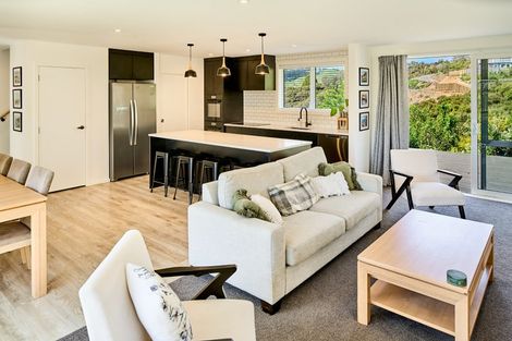 Photo of property in 10 Topsail Way, Whitby, Porirua, 5024