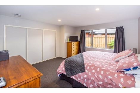 Photo of property in 37 Beechwood Drive, Northwood, Christchurch, 8051