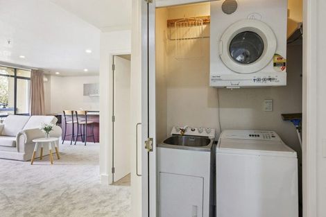 Photo of property in 2c/7-11 Bute Road, Browns Bay, Auckland, 0630