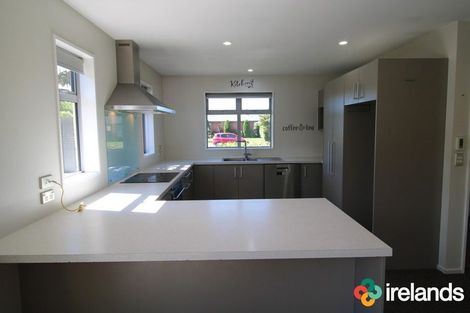 Photo of property in 7 Gosling Crescent, Halswell, Christchurch, 8025