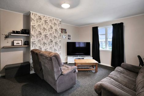 Photo of property in 1 Bird Street, Hampstead, Ashburton, 7700