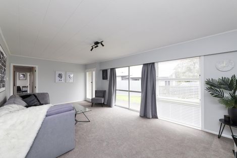 Photo of property in 26 Apollo Parade, Milson, Palmerston North, 4414