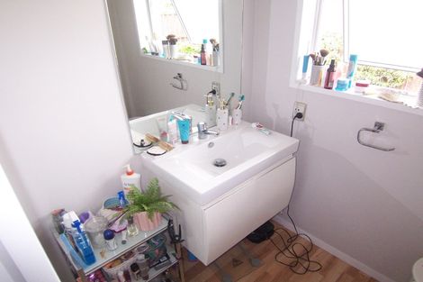 Photo of property in 2/449 Armagh Street, Linwood, Christchurch, 8011