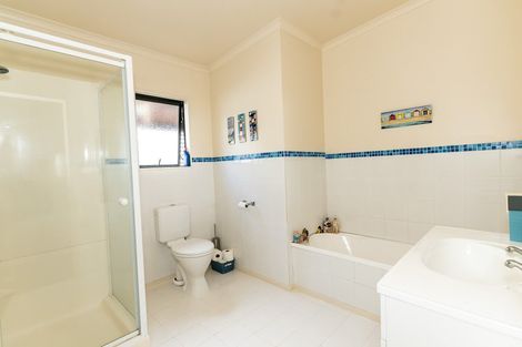 Photo of property in 3 Melfort Place, Nawton, Hamilton, 3200