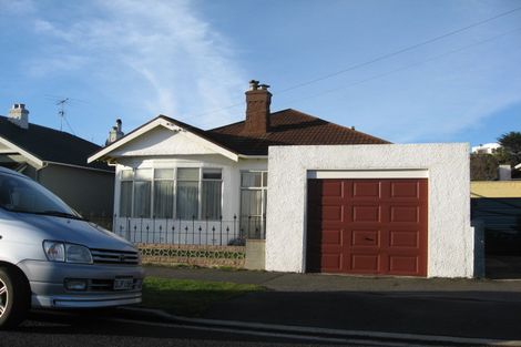 Photo of property in 19 Gourley Street, Saint Kilda, Dunedin, 9012