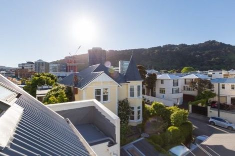 Photo of property in The Villas, 14/33 Hobson Street, Thorndon, Wellington, 6011